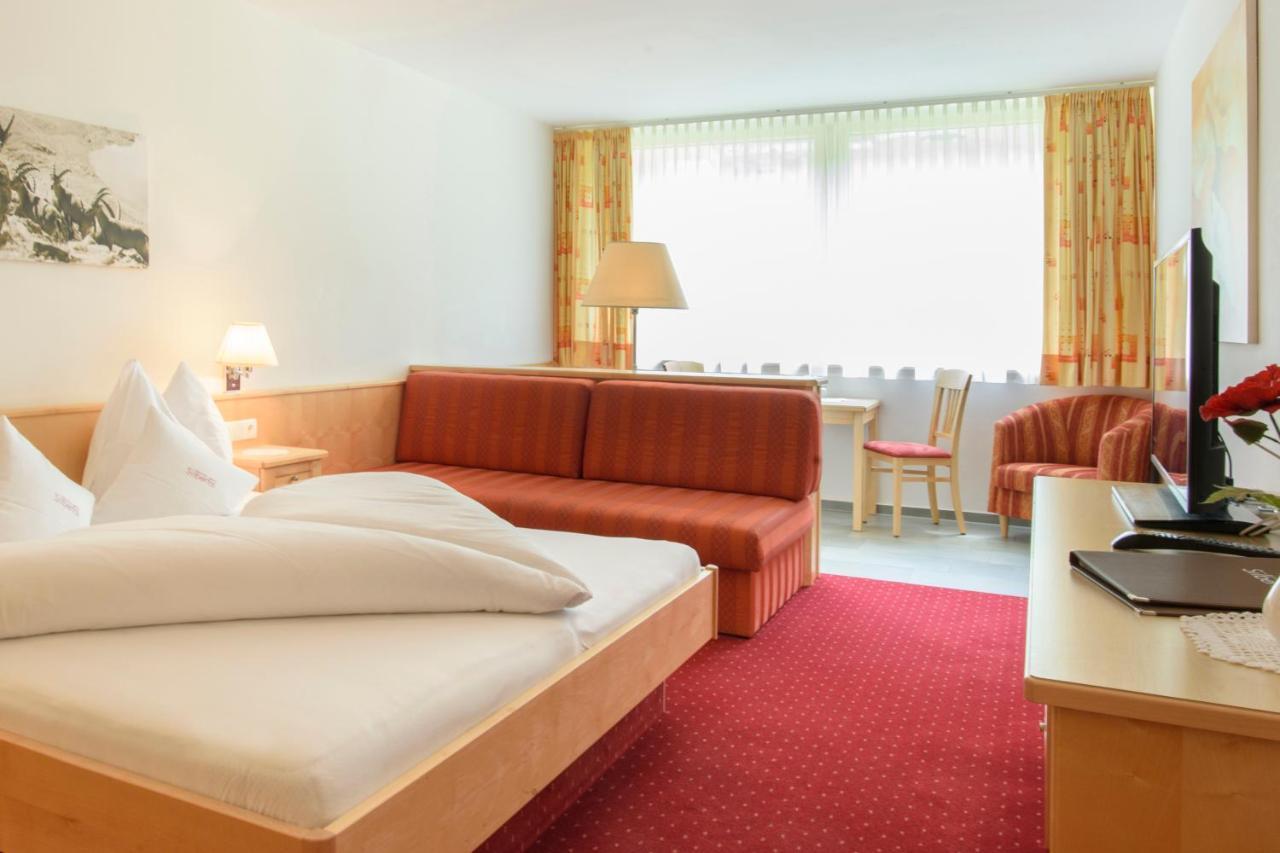 Hotel Silbertal Room photo